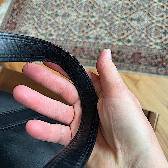 Coach Legacy Hampton large zip topTote Shopper. - Picture 11 of 16